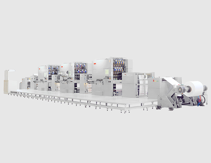 MK 3920SW卷筒紙機(jī)組式模切機(jī)
技術(shù)描述：卷筒紙多機(jī)組整機(jī)設(shè)計(jì)技術(shù)
                 高速間歇式送紙控制技術(shù)
                 真空送箔輸送控制技術(shù)
告別單張紙加工浪費(fèi)，進(jìn)入高自動(dòng)化、多工位組合的新時(shí)代。
無(wú)需叼口空白，每張紙平均節(jié)約15mm，每1000米卷筒紙至少節(jié)約25M，成品率至少提升2.5%